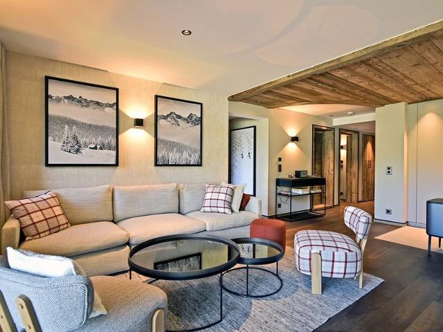 Luxurious Ski-in/Ski-out Apartment with Concierge Service and Stunning Mountain Views FR-1-613-65 - Méribel Les Allues 1200