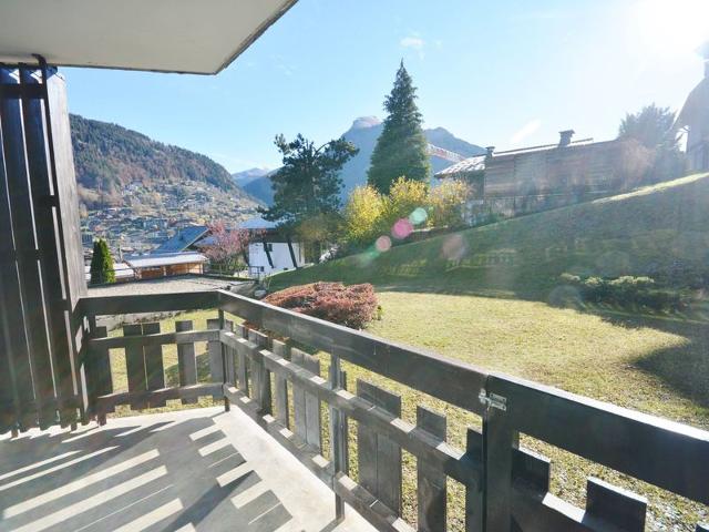 Modern Apartment for 6, Steps from Pleney Slopes, Balconies, Wi-Fi FR-1-684-30 - Morzine