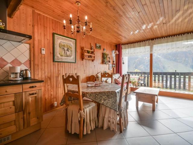 Cozy apartment in Morzine - 2 rooms, pool, balcony, parking - 4 pers FR-1-684-50 - Morzine