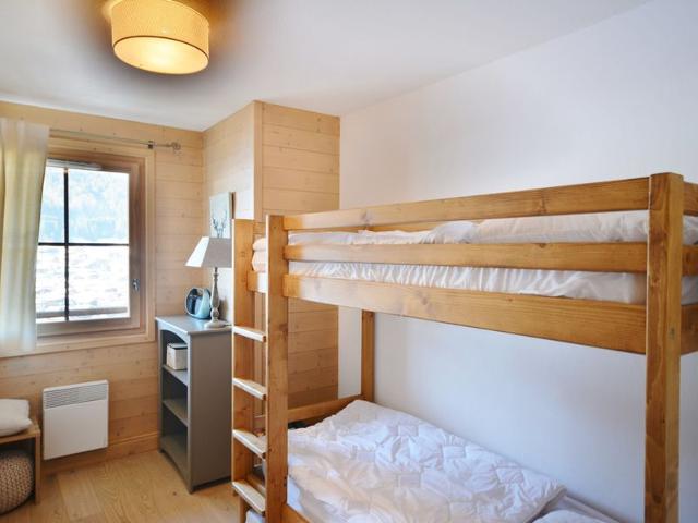 Charming apartment in Morzine, 2 bedrooms, balcony, parking FR-1-684-12 - Morzine