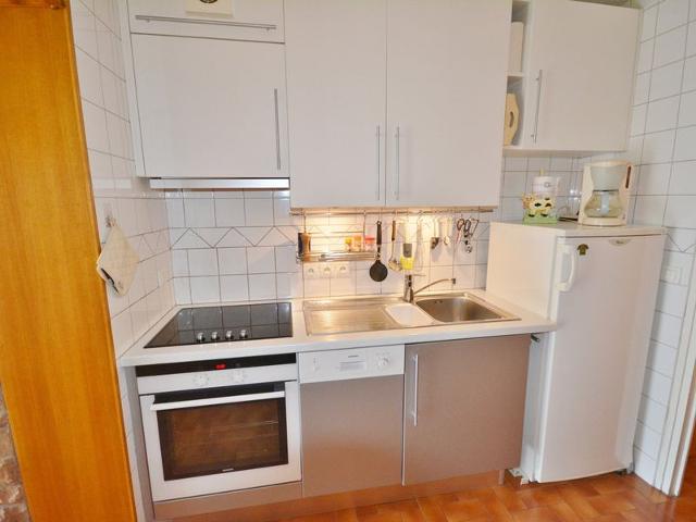 Cozy Central Studio for 4 in Morzine - Balcony, Mountain Views, Near Lifts, Amenities Included FR-1-684-17 - Morzine