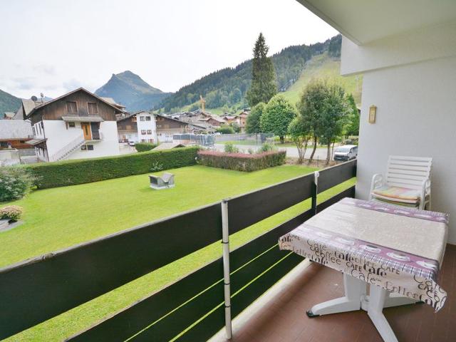 Cozy Central Studio for 4 in Morzine - Balcony, Mountain Views, Near Lifts, Amenities Included FR-1-684-17 - Morzine