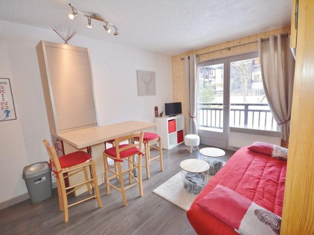 Cozy Studio for 4, Balcony, Parking, Near Slopes & Center FR-1-684-34 - Morzine