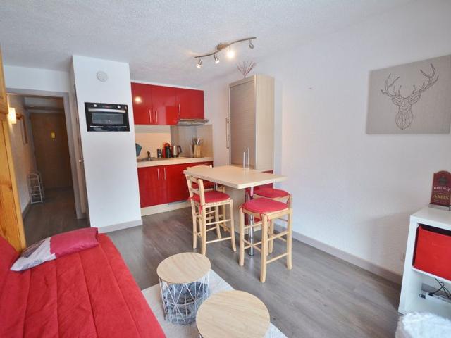 Cozy Studio for 4, Balcony, Parking, Near Slopes & Center FR-1-684-34 - Morzine