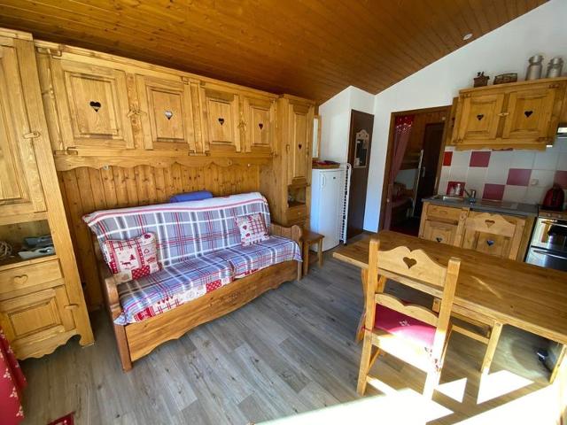 Studio for 4 on the slopes with balcony and parking FR-1-459-193 - La Clusaz