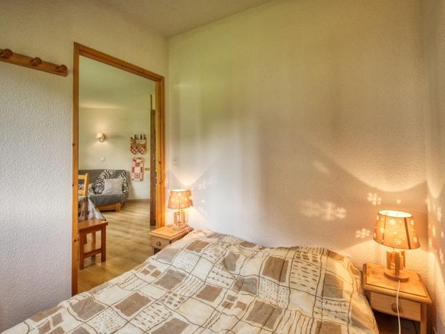 Ski-In/Ski-Out Cozy Apartment with Balcony Near Kids' Area FR-1-642-73 - Morillon 1100 Les Esserts