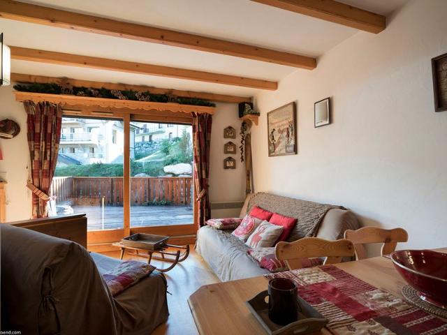Charming Apartment for Family Vacations in Courchevel Village FR-1-575-9 - Courchevel 1550