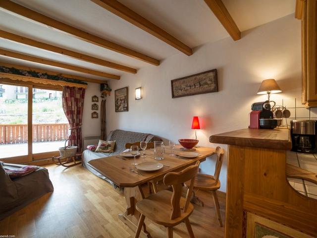 Charming Apartment for Family Vacations in Courchevel Village FR-1-575-9 - Courchevel 1550