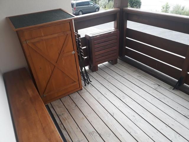 Spacious 3-Room Apartment for 7 in Les Esserts, Morillon, Near Ski Lifts FR-1-412-70 - Morillon 1100 Les Esserts