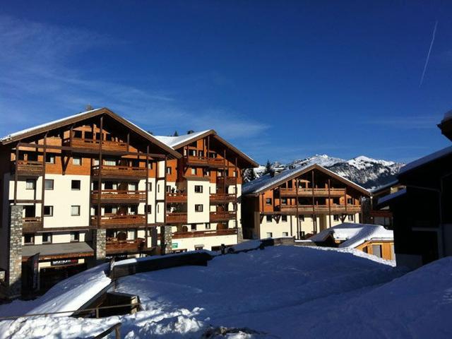 Spacious 3-Room Apartment for 7 in Les Esserts, Morillon, Near Ski Lifts FR-1-412-70 - Morillon 1100 Les Esserts