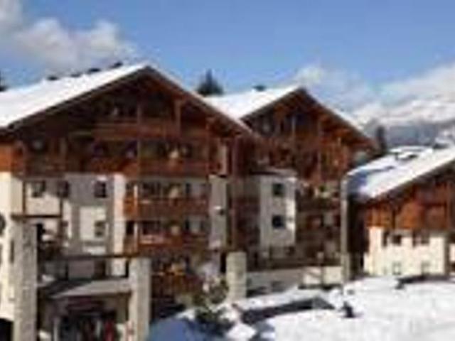 Spacious 3-Room Apartment for 7 in Les Esserts, Morillon, Near Ski Lifts FR-1-412-70 - Morillon 1100 Les Esserts