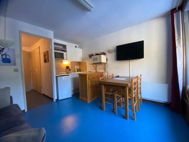 Cozy Studio for 4 at the Foot of the Slopes in Morillon 1100 FR-1-642-75 - Morillon 1100 Les Esserts