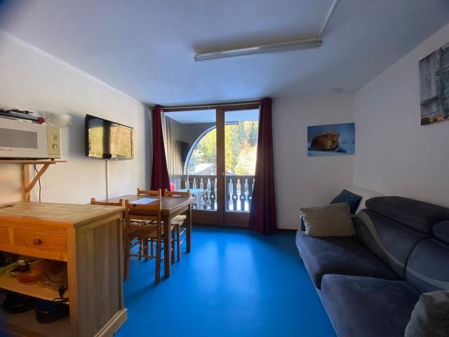 Cozy Studio for 4 at the Foot of the Slopes in Morillon 1100 FR-1-642-75