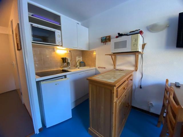 Cozy Studio for 4 at the Foot of the Slopes in Morillon 1100 FR-1-642-75 - Morillon 1100 Les Esserts