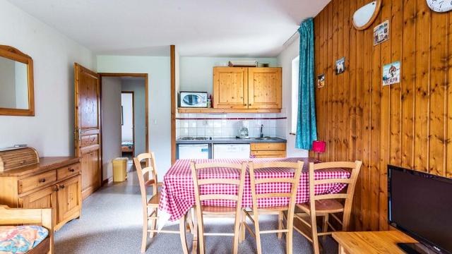Apartements Les Sitelles N°11 - 3P6 - Morillon 1100 Les Esserts