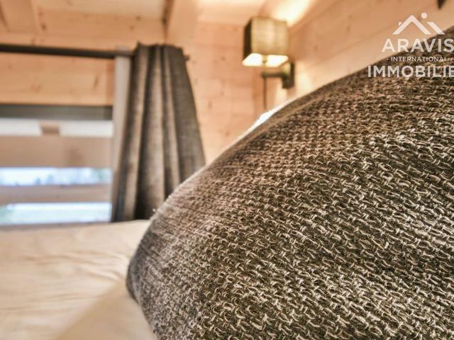 Luxurious 3-Bedroom Chalet for 8 with Modern Alpine Charm in Le Grand-Bornand FR-1-391-168 - Le Grand Bornand