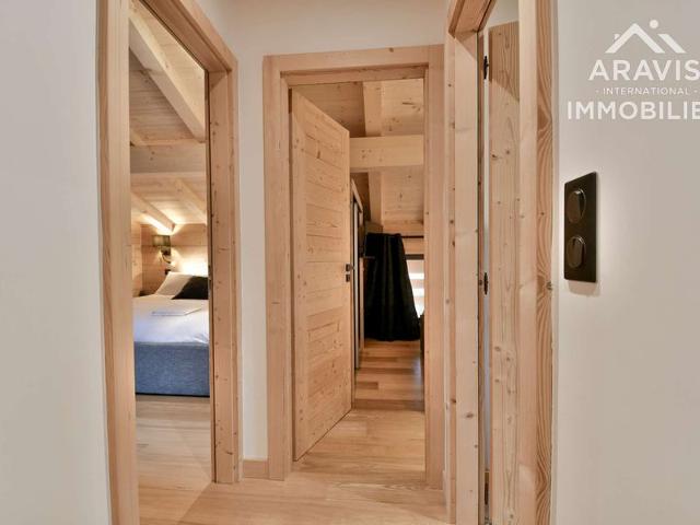 Luxurious 3-Bedroom Chalet for 8 with Modern Alpine Charm in Le Grand-Bornand FR-1-391-168 - Le Grand Bornand