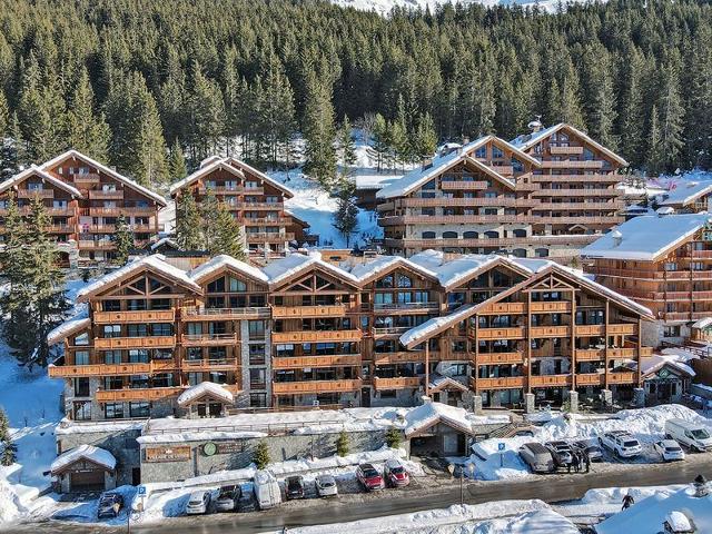 Luxury Ski-In/Ski-Out Apartment with Concierge Service in Méribel FR-1-613-82 - Méribel Les Allues 1200