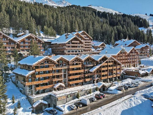 Luxury Ski-In/Ski-Out Apartment with Concierge Service in Méribel FR-1-613-82 - Méribel Les Allues 1200