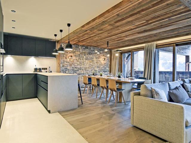 Luxury Ski-In/Ski-Out Apartment with Concierge Service in Méribel FR-1-613-82 - Méribel Les Allues 1200