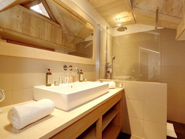 CHALET 
