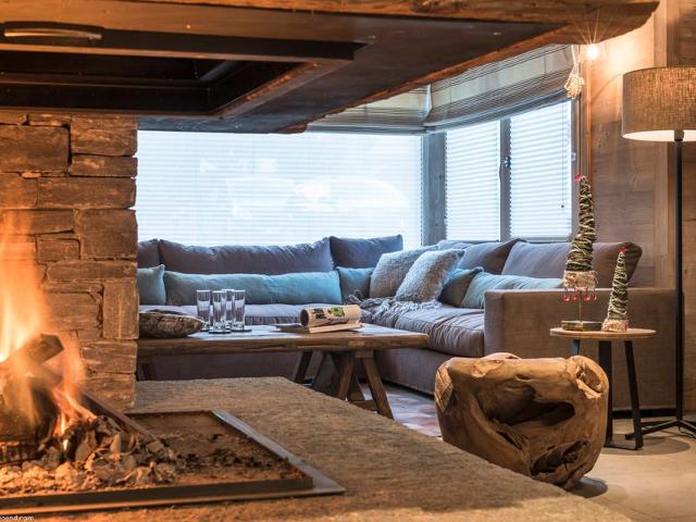 CHALET 