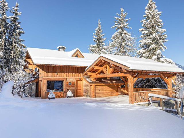 CHALET 