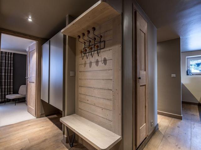 Stunning New Apartment in Courchevel 1850, Center, Near Slopes, Sleeps 4 FR-1-575-160 - Courchevel 1850
