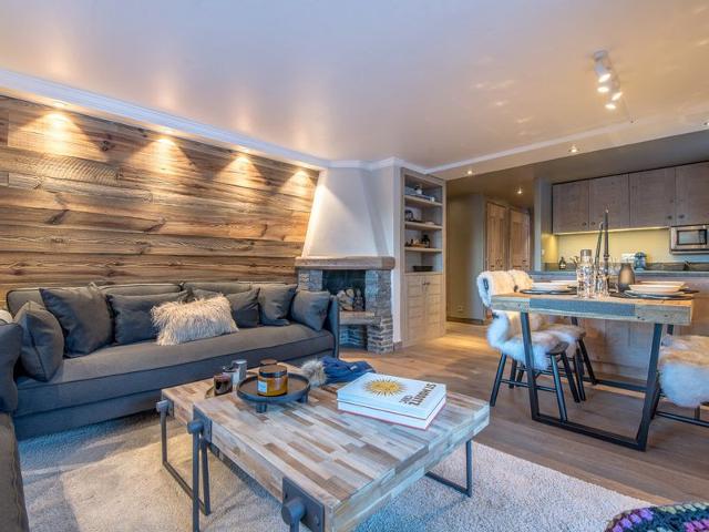 Stunning New Apartment in Courchevel 1850, Center, Near Slopes, Sleeps 4 FR-1-575-160 - Courchevel 1850