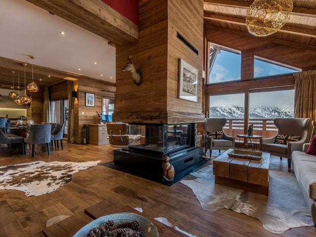 Luxurious Ski-in/Ski-out Apartment with Jacuzzi and Private Hammam FR-1-613-84 - Méribel Les Allues 1200
