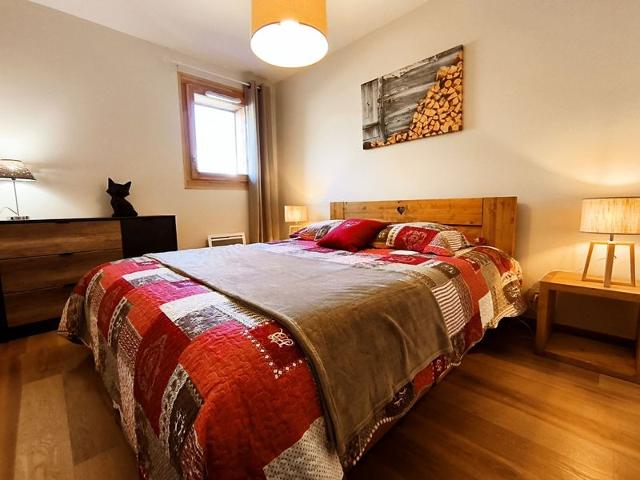 Bright 2-bedroom apartment, south terrace, parking, WiFi FR-1-624-128 - Samoëns