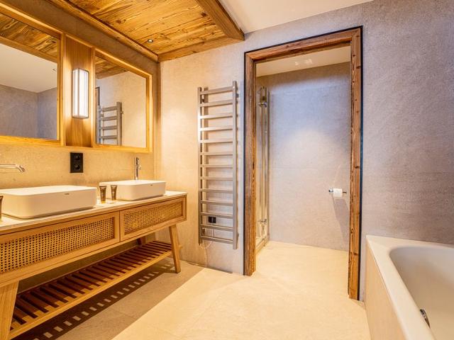 Résidence Les Grands Chalets des Pistes - Méribel Les Allues 1200