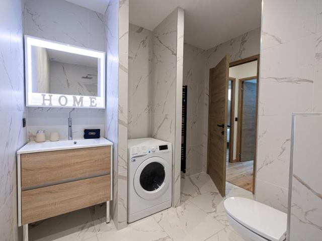 High-end apartment in Courchevel 1650 with garage, balcony, and WiFi FR-1-575-167 - Courchevel 1650