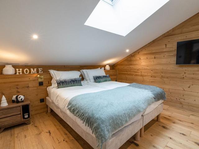 High-end apartment in Courchevel 1650 with garage, balcony, and WiFi FR-1-575-167 - Courchevel 1650