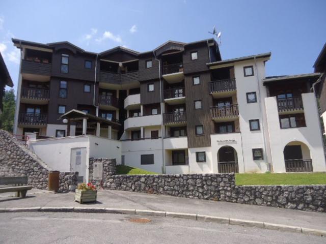 Renovated 2-Room Apartment with Mezzanine, Sleeps 6, 100m from Slopes - Morillon 1100 FR-1-412-82 - Morillon Village