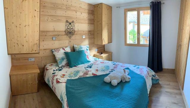 CHALET 