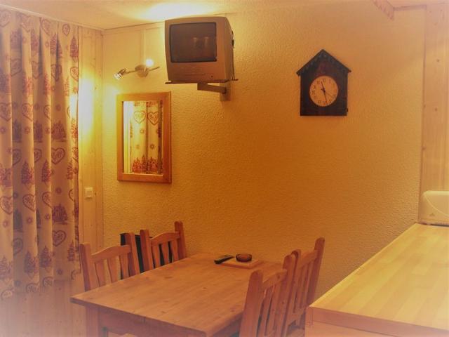 Studio at ski slopes, near Bruyères area, ski-in/ski-out and pets allowed FR-1-574-18 - Les Menuires Reberty 1850