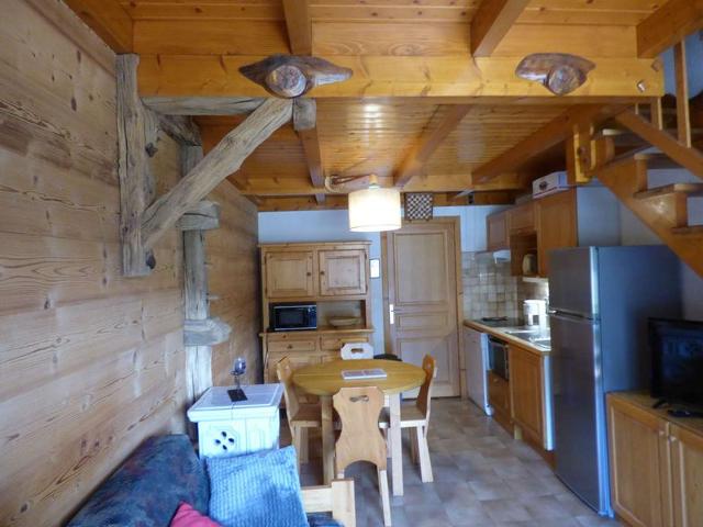 Cozy 2-BR + Mezzanine Apt, Central Grand-Bornand, Sleeps 6, Garage, Near Ski Lifts FR-1-458-180 - Le Grand Bornand