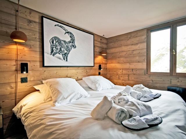 Family chalet for 12 with jacuzzi and ski-in/ski-out FR-1-613B-40 - Les Menuires Bruyères