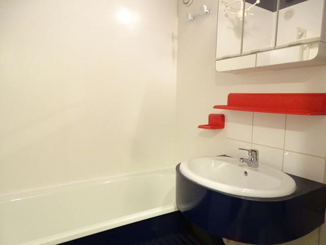 Central Apartment - 2 Bedrooms, 4/5 People, Ski-In/Ski-Out, Balconies, Fully Equipped Kitchen FR-1-634-88 - Avoriaz