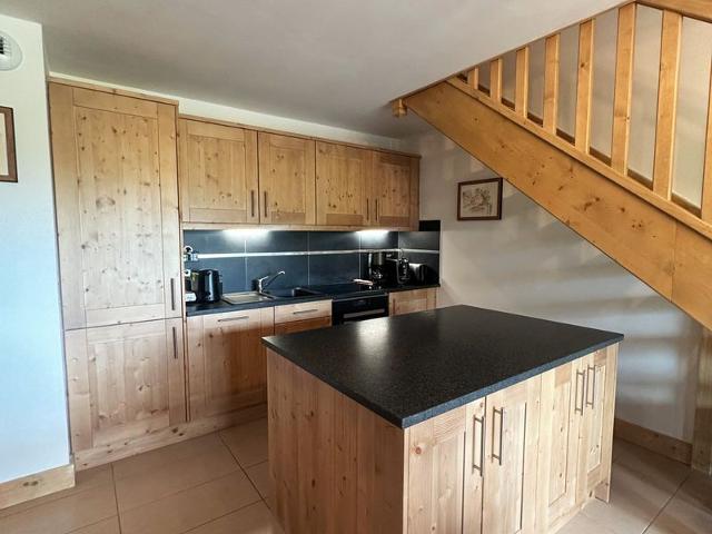 Stunning Duplex at Grand Massif, 3 Bedrooms, WiFi, Parking FR-1-624-136 - Samoëns
