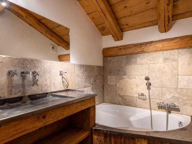 Traditional chalet 5 rooms, 10 people, parking, terrace, near La Balme FR-1-459-210 - La Clusaz