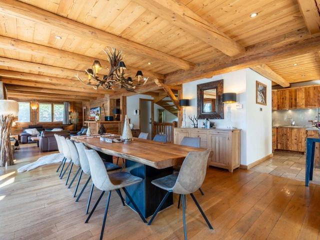 Traditional chalet 5 rooms, 10 people, parking, terrace, near La Balme FR-1-459-210 - La Clusaz