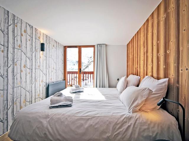 Renovated family chalet with jacuzzi, ski-in, ski room FR-1-613B-42 - Les Menuires Bruyères