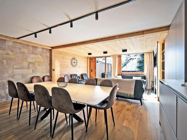 Renovated family chalet with jacuzzi, ski-in, ski room FR-1-613B-42 - Les Menuires Bruyères