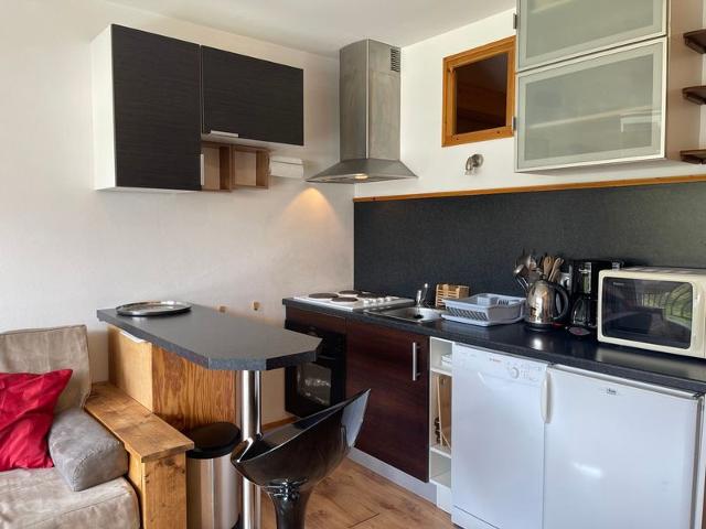 Ski-in/studio, sunny with balcony and Wi-Fi in Morzine FR-1-679-5 - Morzine
