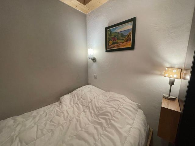 Ski-in/studio, sunny with balcony and Wi-Fi in Morzine FR-1-679-5 - Morzine
