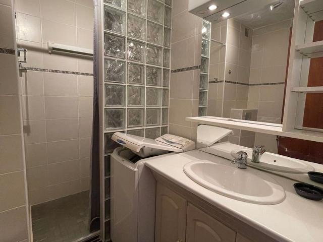 Ski-in/studio, sunny with balcony and Wi-Fi in Morzine FR-1-679-5 - Morzine