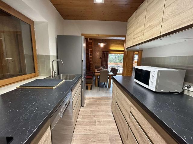 Chalet Le Grillon MRB000-GRIH - Méribel Centre 1600