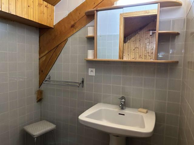 Chalet Le Grillon MRB000-GRIH - Méribel Centre 1600